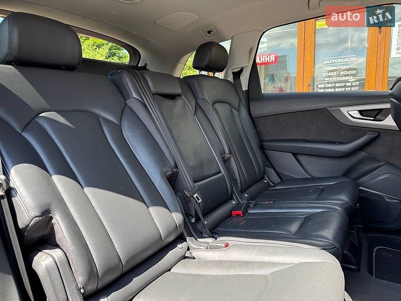 Внедорожник / Кроссовер Audi Q7 2016 в Житомире