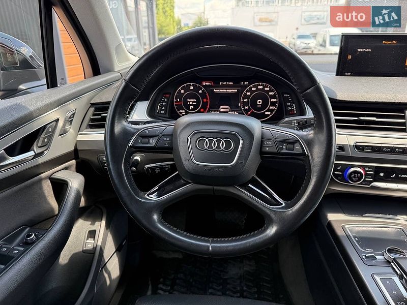 Внедорожник / Кроссовер Audi Q7 2016 в Житомире
