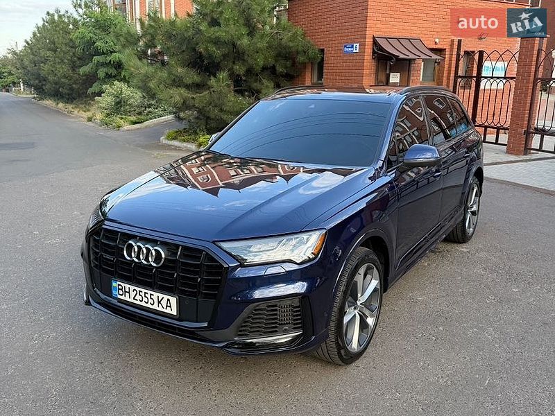 Audi Q7 2021