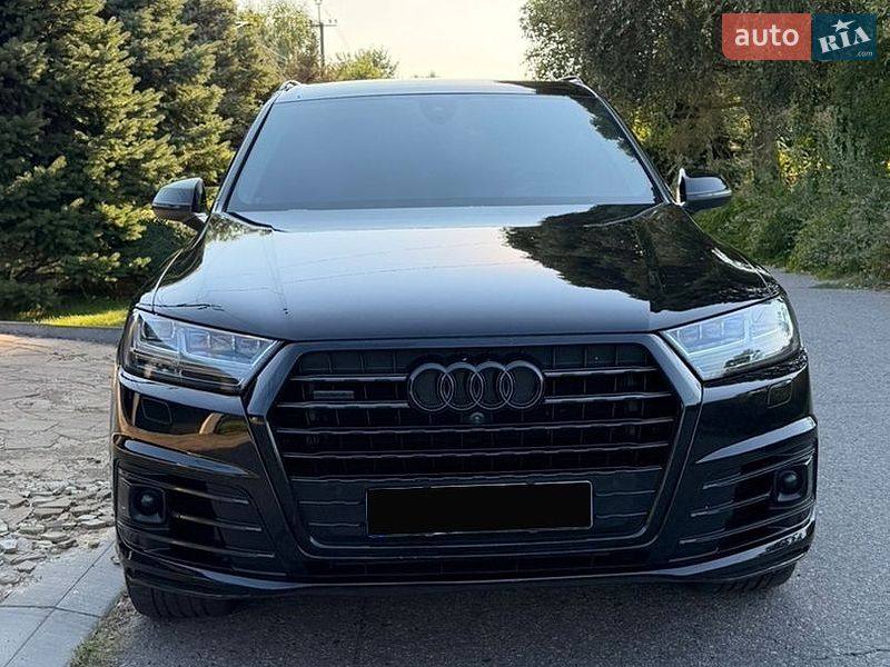 Позашляховик / Кросовер Audi Q7 2018 в Дніпрі фото Позашляховик / Кросовер Audi Q7 2018 в Дніпрі