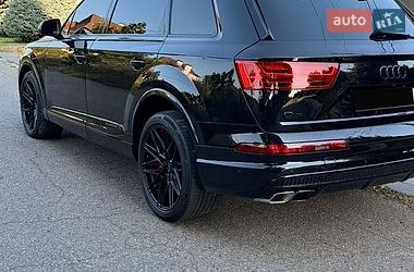 Позашляховик / Кросовер Audi Q7 2018 в Дніпрі фото 13 Позашляховик / Кросовер Audi Q7 2018 в Дніпрі