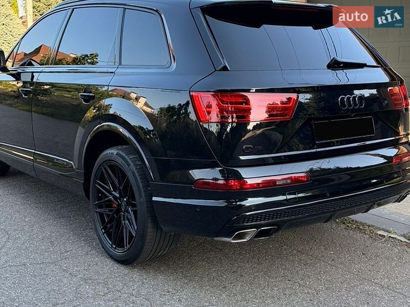 Позашляховик / Кросовер Audi Q7 2018 в Дніпрі фото 14 Позашляховик / Кросовер Audi Q7 2018 в Дніпрі
