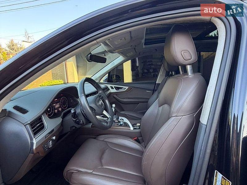 Позашляховик / Кросовер Audi Q7 2018 в Дніпрі фото 31 Позашляховик / Кросовер Audi Q7 2018 в Дніпрі