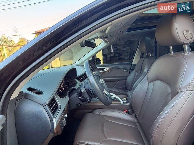 Позашляховик / Кросовер Audi Q7 2018 в Дніпрі фото 32 Позашляховик / Кросовер Audi Q7 2018 в Дніпрі