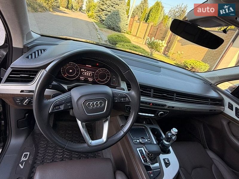 Позашляховик / Кросовер Audi Q7 2018 в Дніпрі фото 38 Позашляховик / Кросовер Audi Q7 2018 в Дніпрі