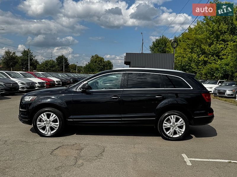 Позашляховик / Кросовер Audi Q7 2012 в Луцьку