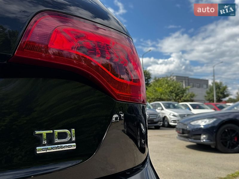Позашляховик / Кросовер Audi Q7 2012 в Луцьку