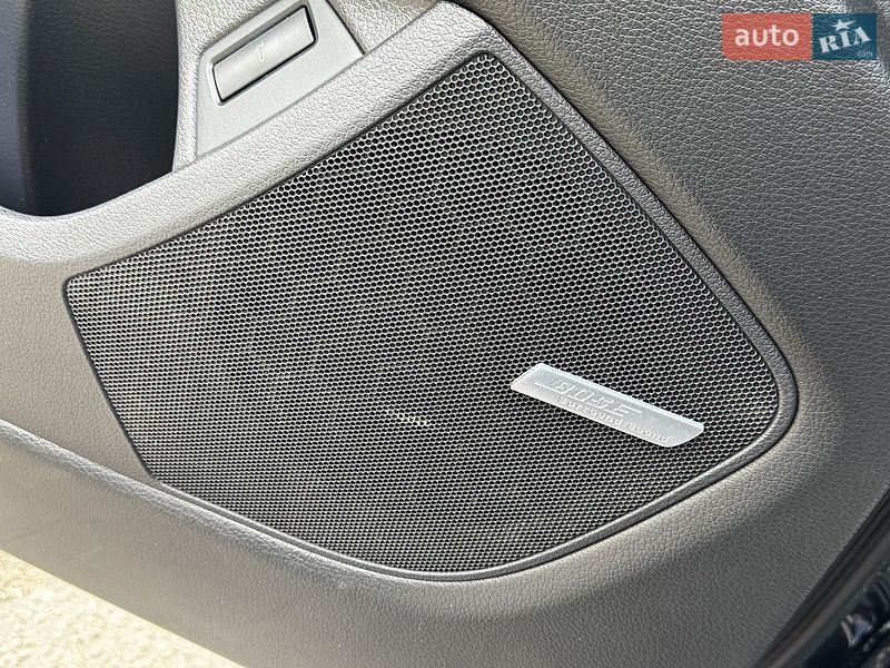 Позашляховик / Кросовер Audi Q7 2012 в Луцьку
