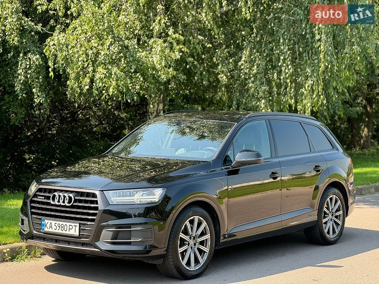 2019 BMW X5 M - мініатюра 15
