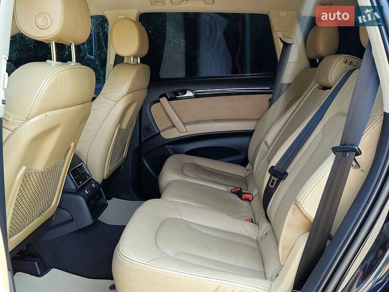 Позашляховик / Кросовер Audi Q7 2013 в Івано-Франківську
