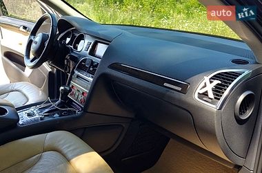 Позашляховик / Кросовер Audi Q7 2013 в Івано-Франківську