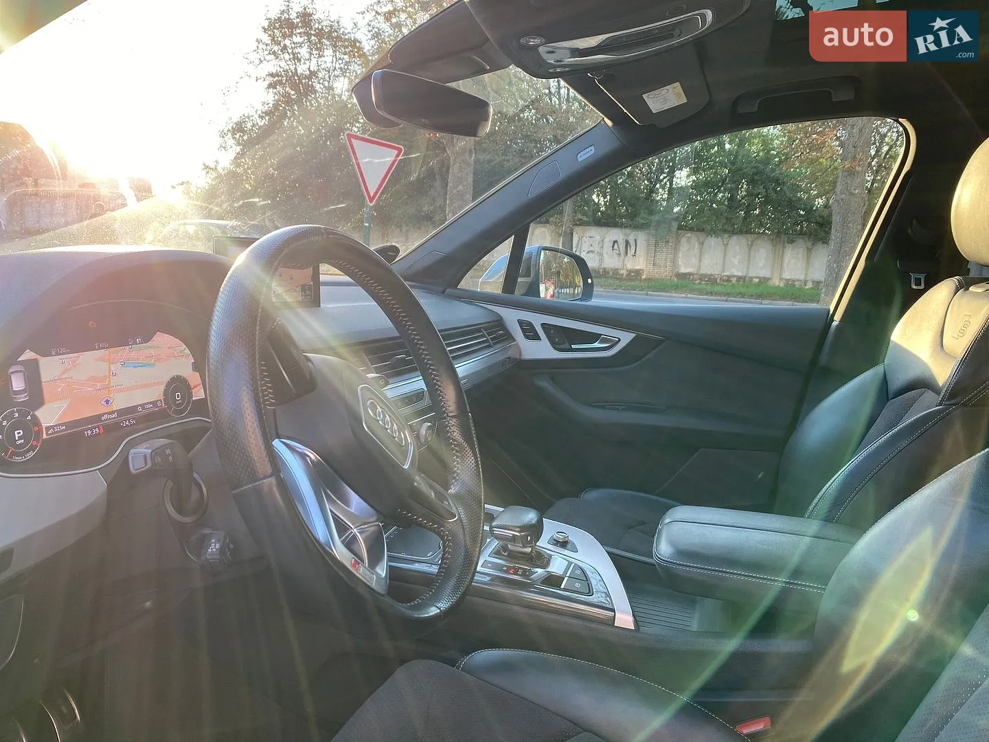 2017 Audi Q7 - мініатюра 33