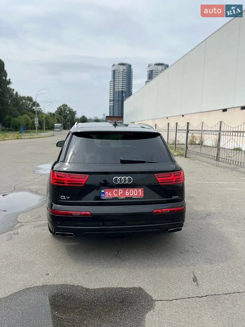 2017 Audi Q7 - мініатюра 12