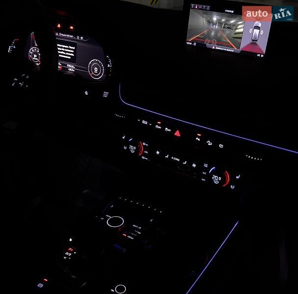 Позашляховик / Кросовер Audi Q7 2017 в Києві