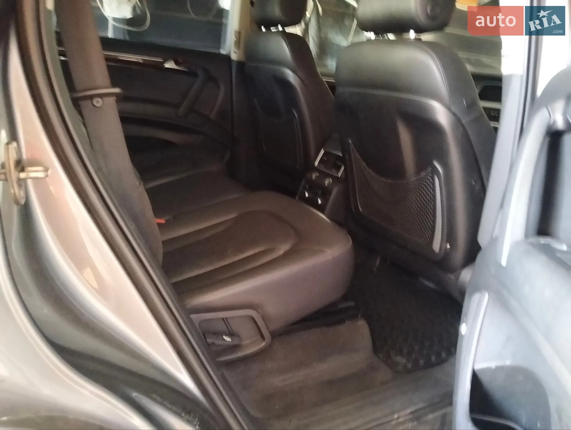 2010 Audi Q7 - мініатюра 14