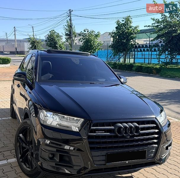 Audi Q7 2016