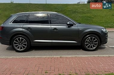 Внедорожник / Кроссовер Audi Q7 2017 в Киеве фото 17 Внедорожник / Кроссовер Audi Q7 2017 в Киеве