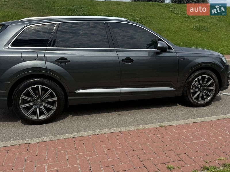 Внедорожник / Кроссовер Audi Q7 2017 в Киеве фото 21 Внедорожник / Кроссовер Audi Q7 2017 в Киеве