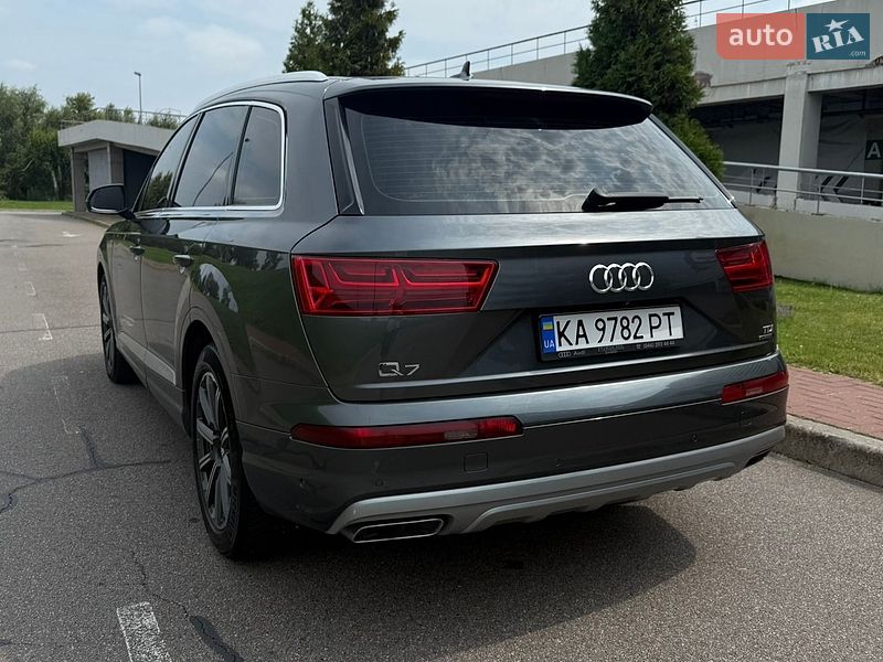 Внедорожник / Кроссовер Audi Q7 2017 в Киеве фото 29 Внедорожник / Кроссовер Audi Q7 2017 в Киеве
