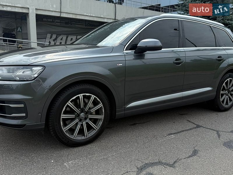 Внедорожник / Кроссовер Audi Q7 2017 в Киеве фото 33 Внедорожник / Кроссовер Audi Q7 2017 в Киеве