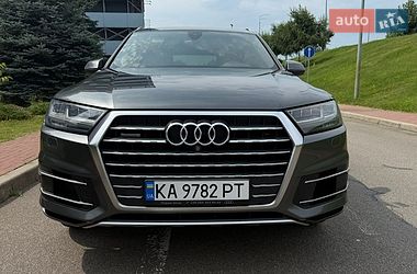 Внедорожник / Кроссовер Audi Q7 2017 в Киеве фото 36 Внедорожник / Кроссовер Audi Q7 2017 в Киеве