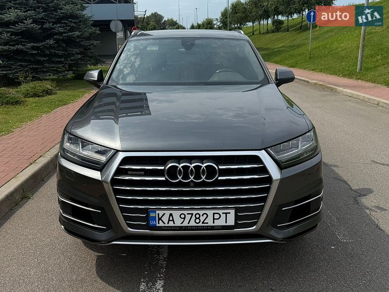 Внедорожник / Кроссовер Audi Q7 2017 в Киеве фото 37 Внедорожник / Кроссовер Audi Q7 2017 в Киеве