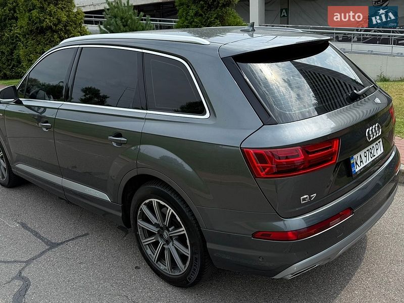 Внедорожник / Кроссовер Audi Q7 2017 в Киеве фото 41 Внедорожник / Кроссовер Audi Q7 2017 в Киеве