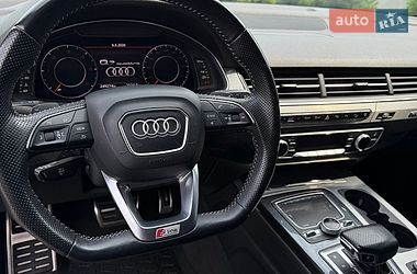 Внедорожник / Кроссовер Audi Q7 2017 в Киеве фото 57 Внедорожник / Кроссовер Audi Q7 2017 в Киеве