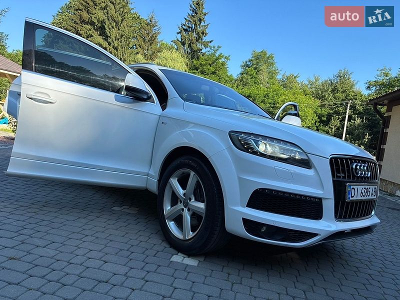 Внедорожник / Кроссовер Audi Q7 2010 в Тячеве