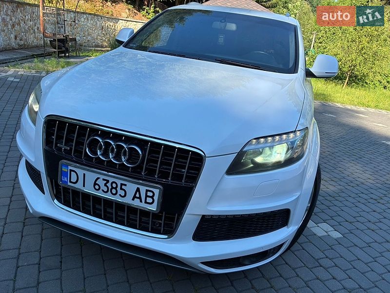Внедорожник / Кроссовер Audi Q7 2010 в Тячеве