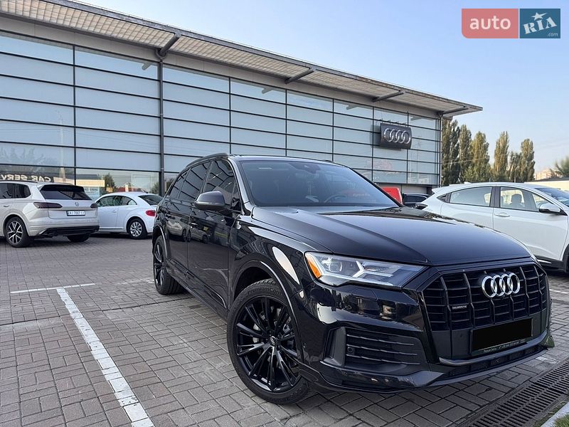 Внедорожник / Кроссовер Audi Q7 2020 в Киеве