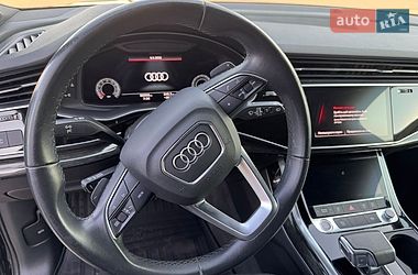 Внедорожник / Кроссовер Audi Q7 2020 в Киеве