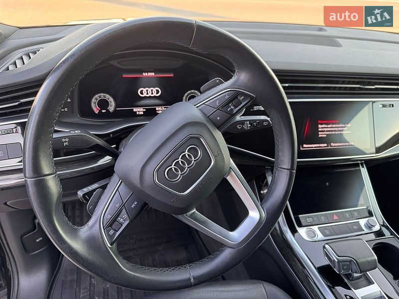 Внедорожник / Кроссовер Audi Q7 2020 в Киеве