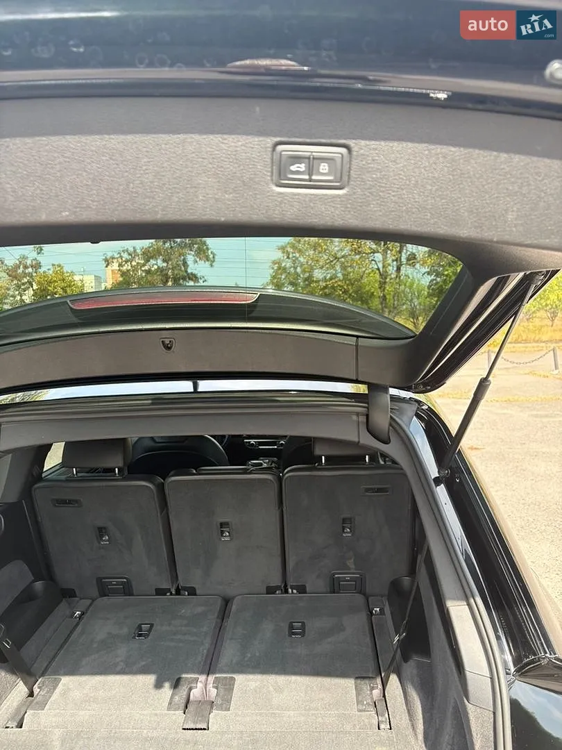 2017 Audi Q7 - мініатюра 16