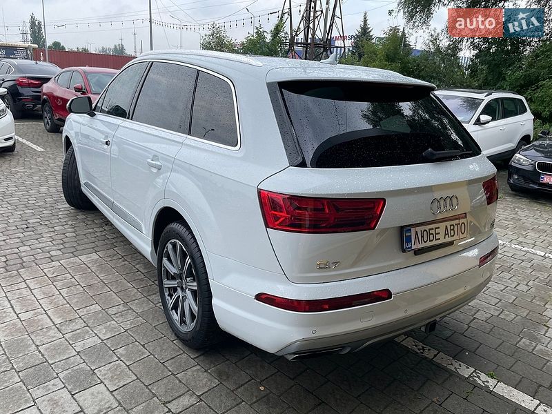 Позашляховик / Кросовер Audi Q7 2016 в Львові фото 4 Позашляховик / Кросовер Audi Q7 2016 в Львові