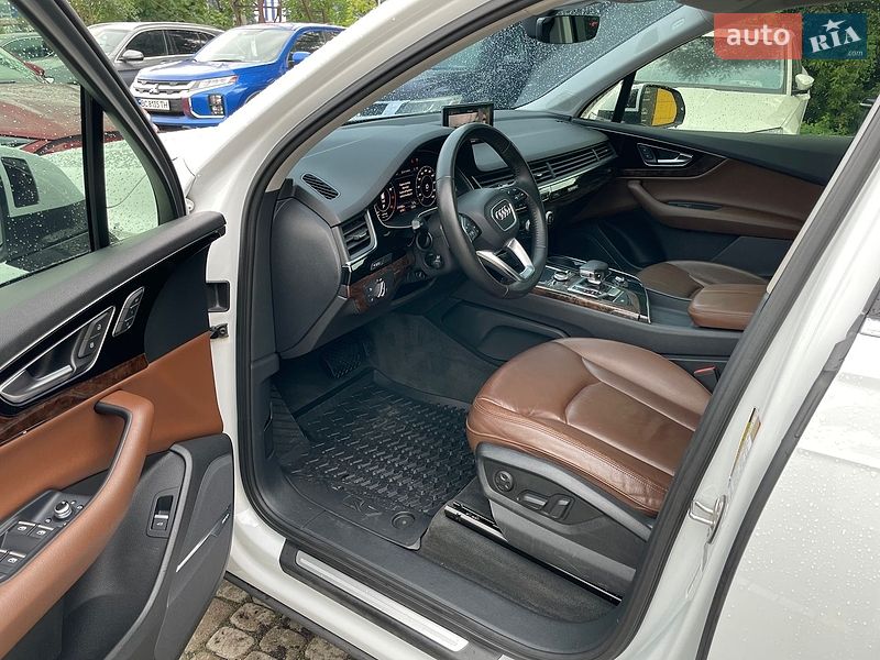 Позашляховик / Кросовер Audi Q7 2016 в Львові фото 5 Позашляховик / Кросовер Audi Q7 2016 в Львові