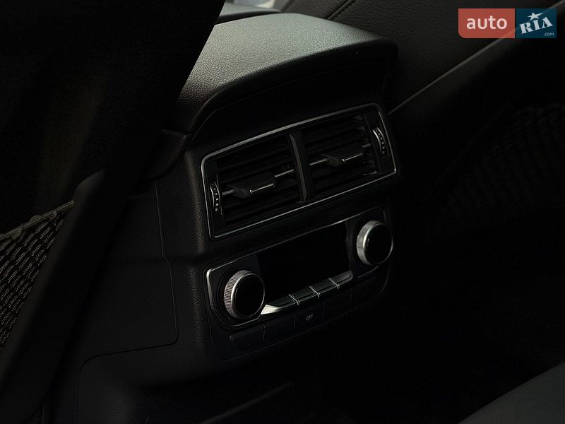 Внедорожник / Кроссовер Audi Q7 2017 в Виннице