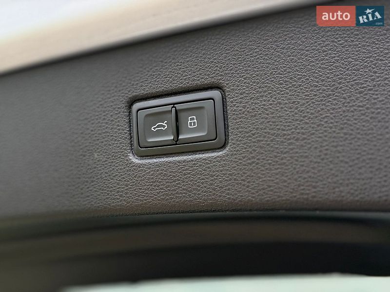 Внедорожник / Кроссовер Audi Q7 2017 в Виннице