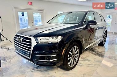 Внедорожник / Кроссовер Audi Q7 2017 в Мукачево