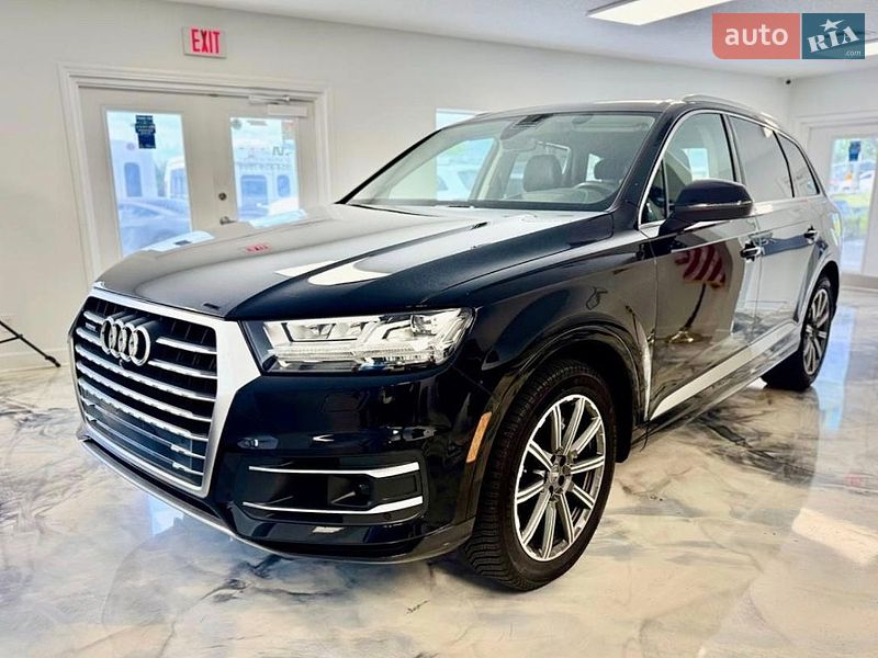 Внедорожник / Кроссовер Audi Q7 2017 в Мукачево