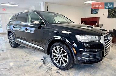 Внедорожник / Кроссовер Audi Q7 2017 в Мукачево