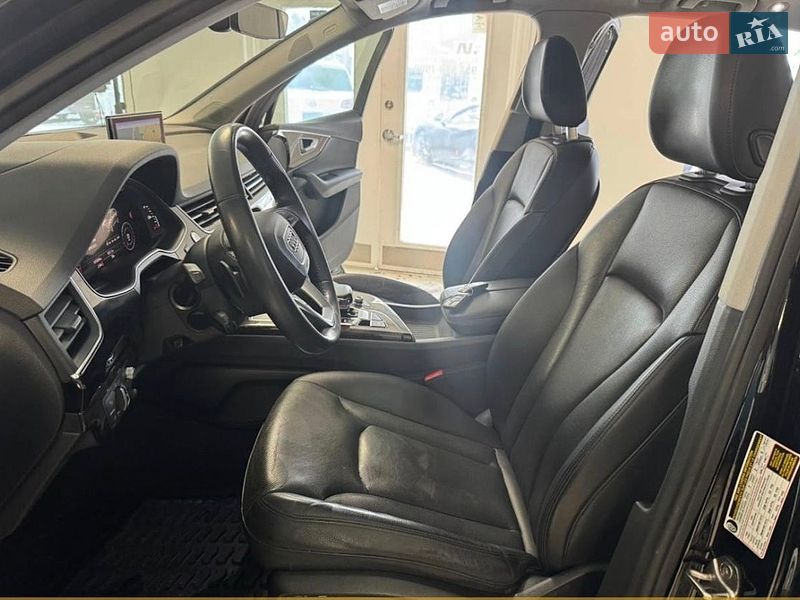 Внедорожник / Кроссовер Audi Q7 2017 в Мукачево