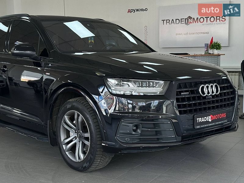 Внедорожник / Кроссовер Audi Q7 2018 в Киеве