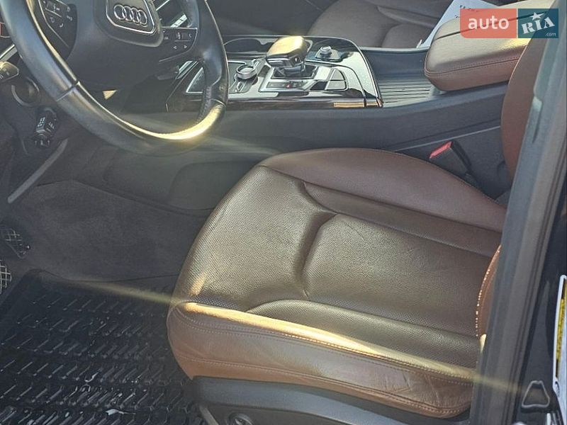 Позашляховик / Кросовер Audi Q7 2016 в Києві фото 9 Позашляховик / Кросовер Audi Q7 2016 в Києві