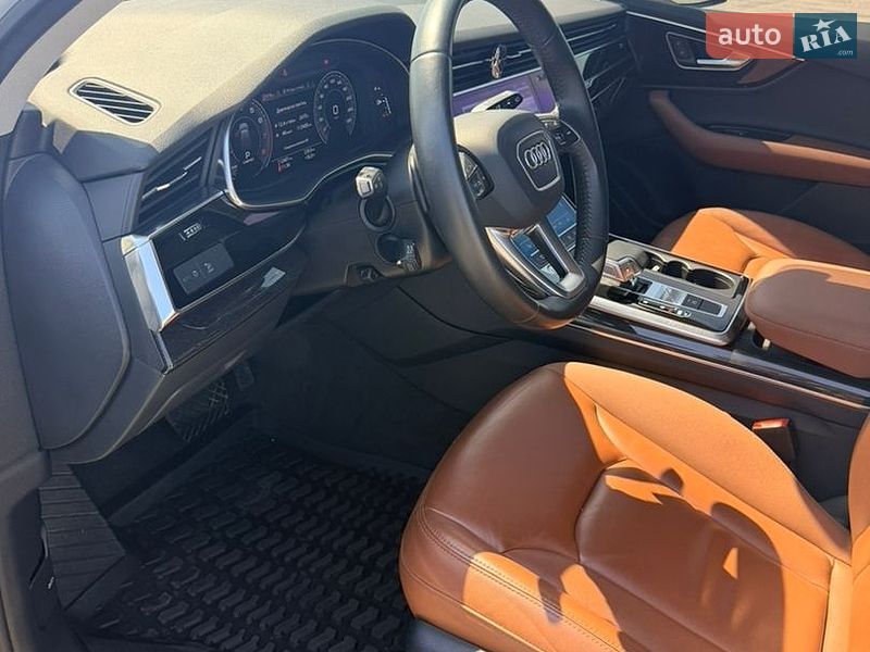 Внедорожник / Кроссовер Audi Q7 2020 в Днепре