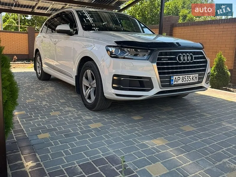 Audi Q7 2017