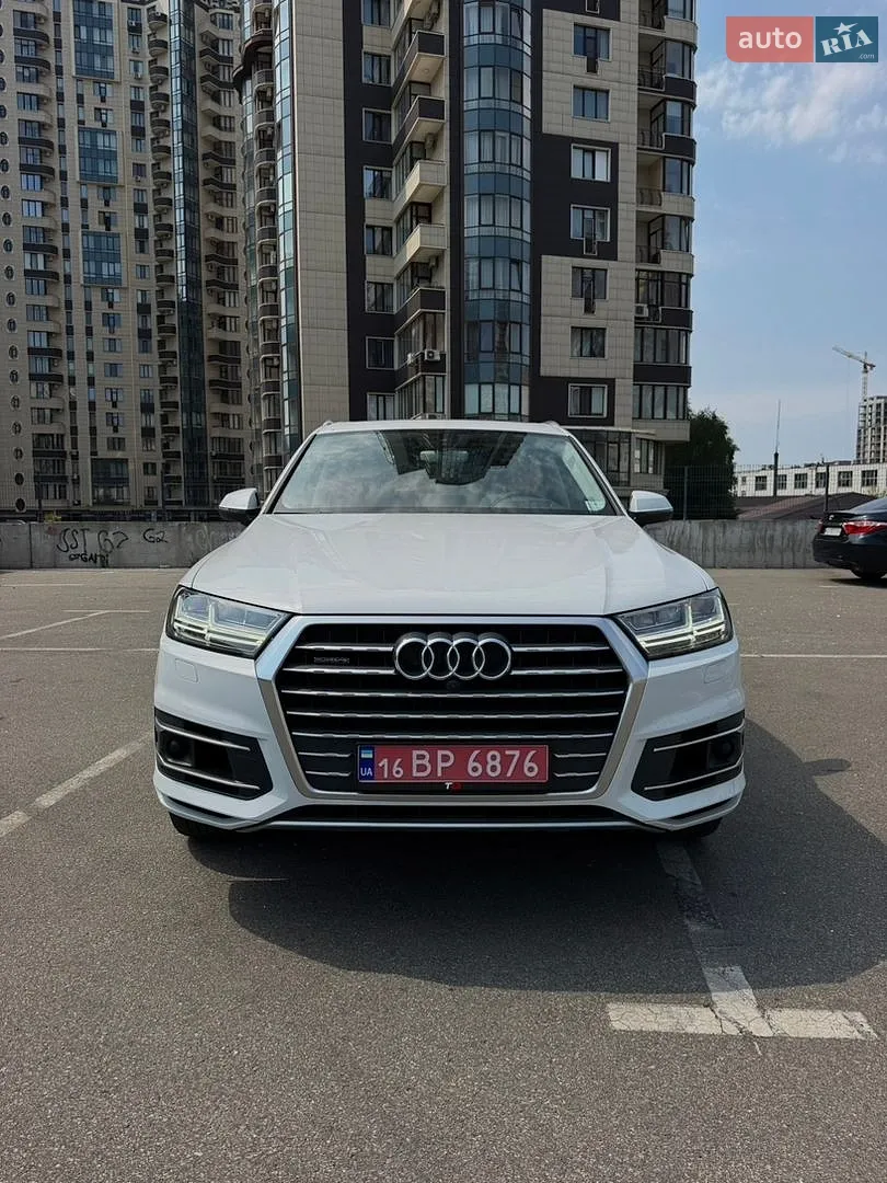 2016 Audi Q7 - фото 1