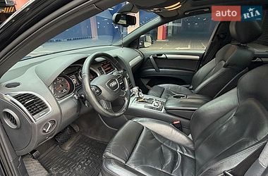 Внедорожник / Кроссовер Audi Q7 2012 в Киеве