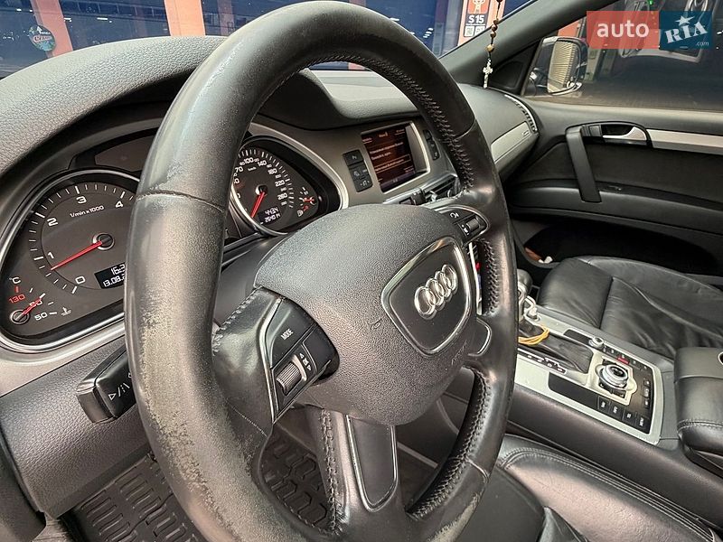 Внедорожник / Кроссовер Audi Q7 2012 в Киеве