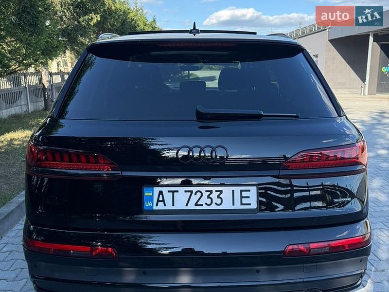 Внедорожник / Кроссовер Audi Q7 2020 в Ивано-Франковске